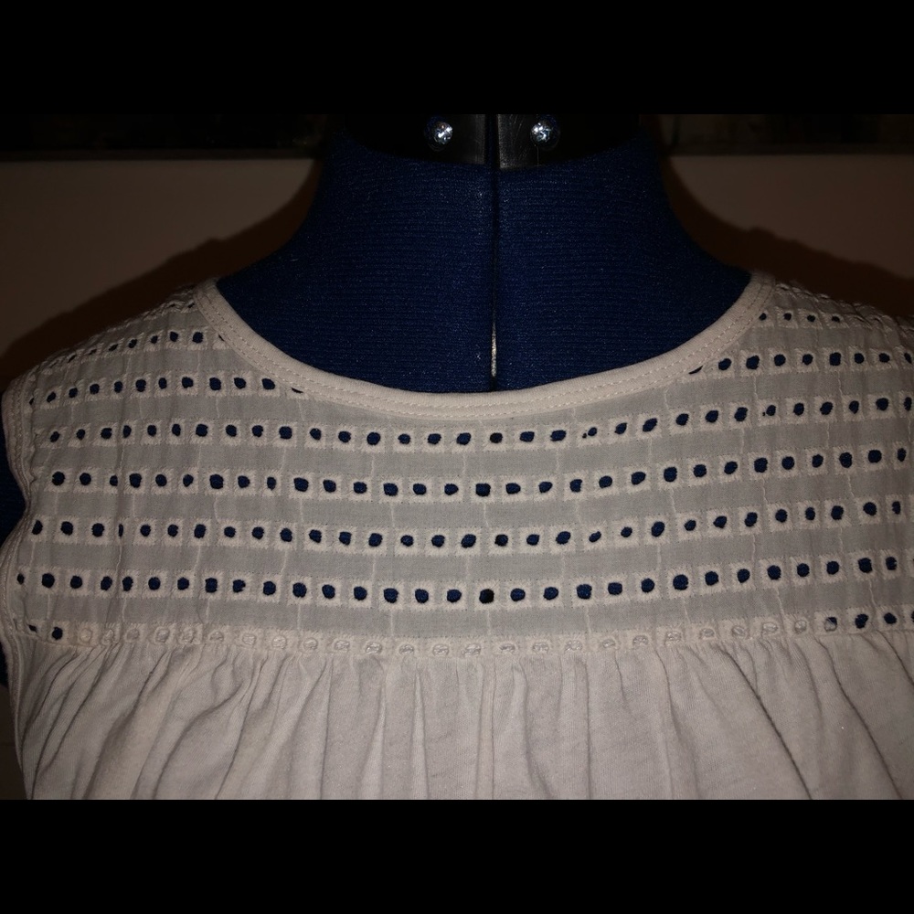 Gap Tanktop - Picture 6 of 7
